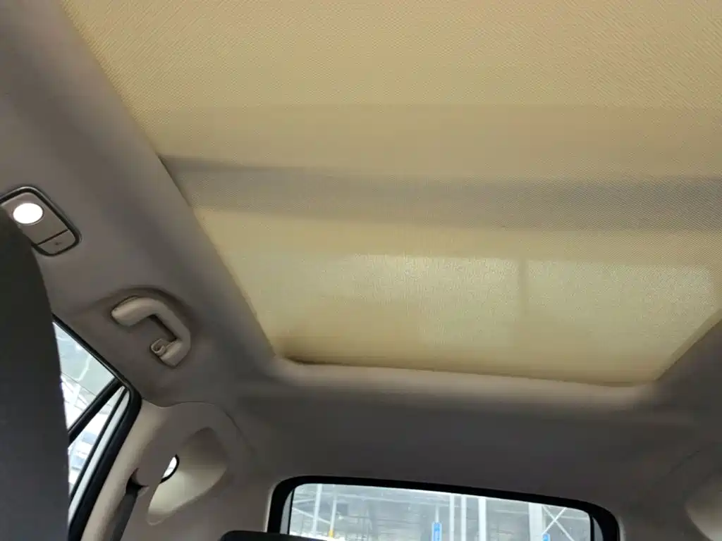 BYD Song 2019 2019 1.5TI Automatic Smart Connection Yueyao Edition