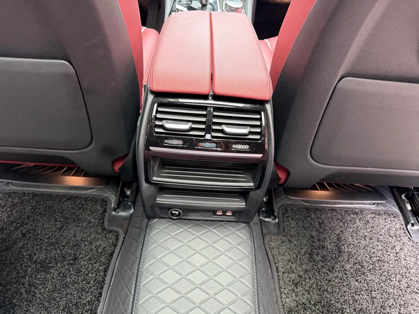 BMW 5 Series 2022 Model Second Facelift 530Li Leading M Sport Package фото 16