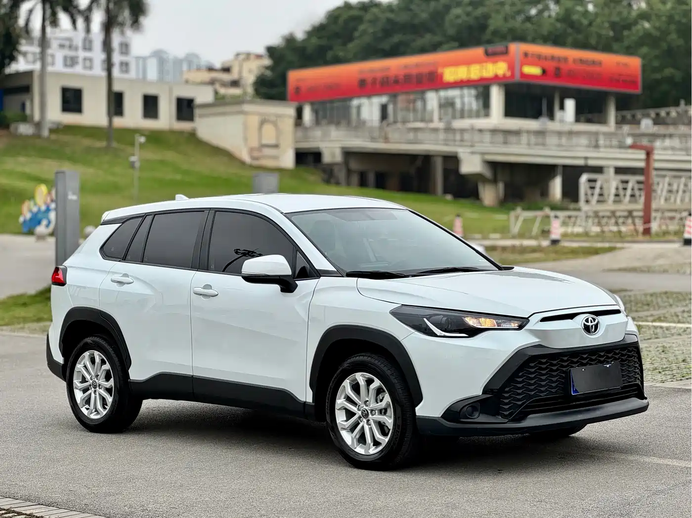 TOYOTA FENGLANDA