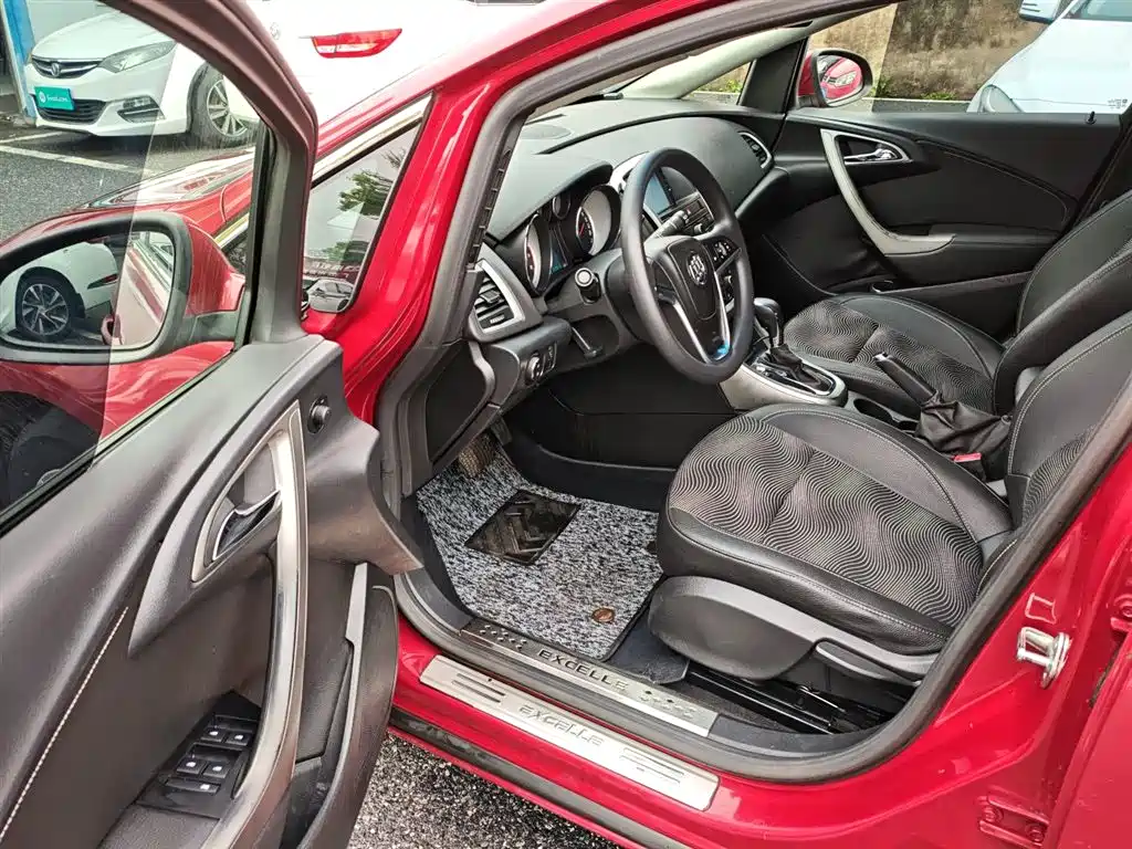 Buick Excelle 2014 XT 1.6L Automatic Fashion фото 16