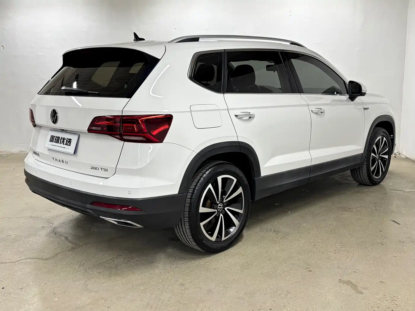 Volkswagen Tharu 2022 280TSI FWD Luxury Edition фото 4