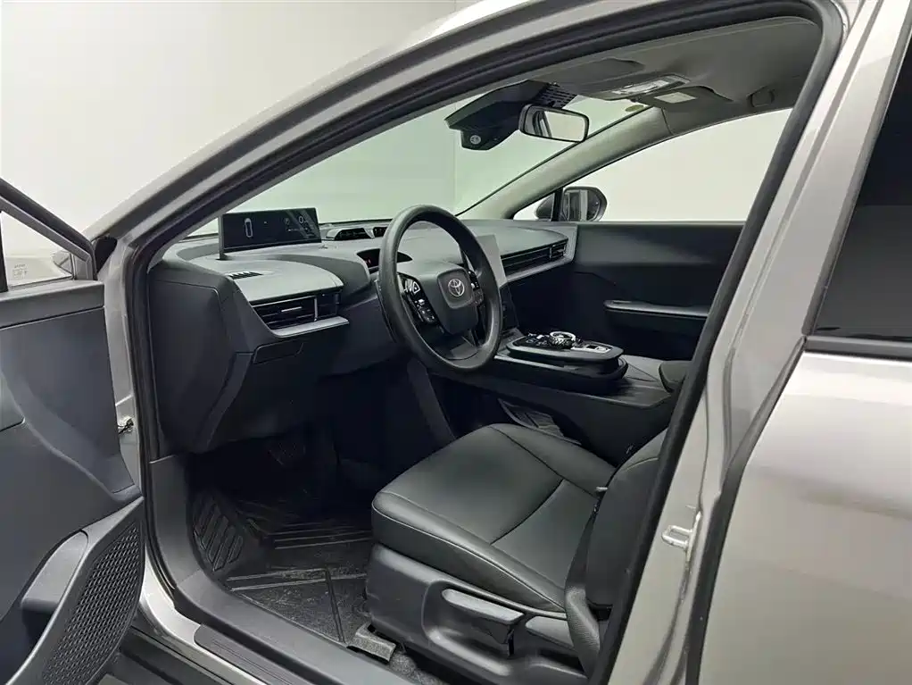 Toyota bZ3 2024 517km Elite PRO фото 6
