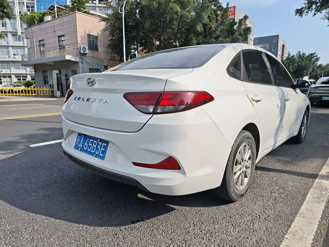 Hyundai Elantra 2020 1.6L Auto GL Pleasing Edition фото 17