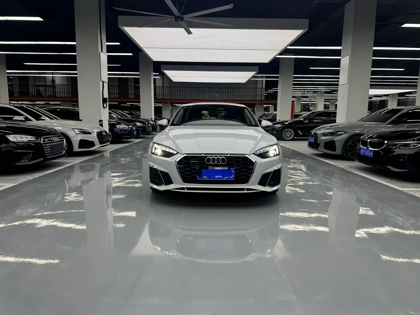 Фото 2 - Audi A5 (Import)
