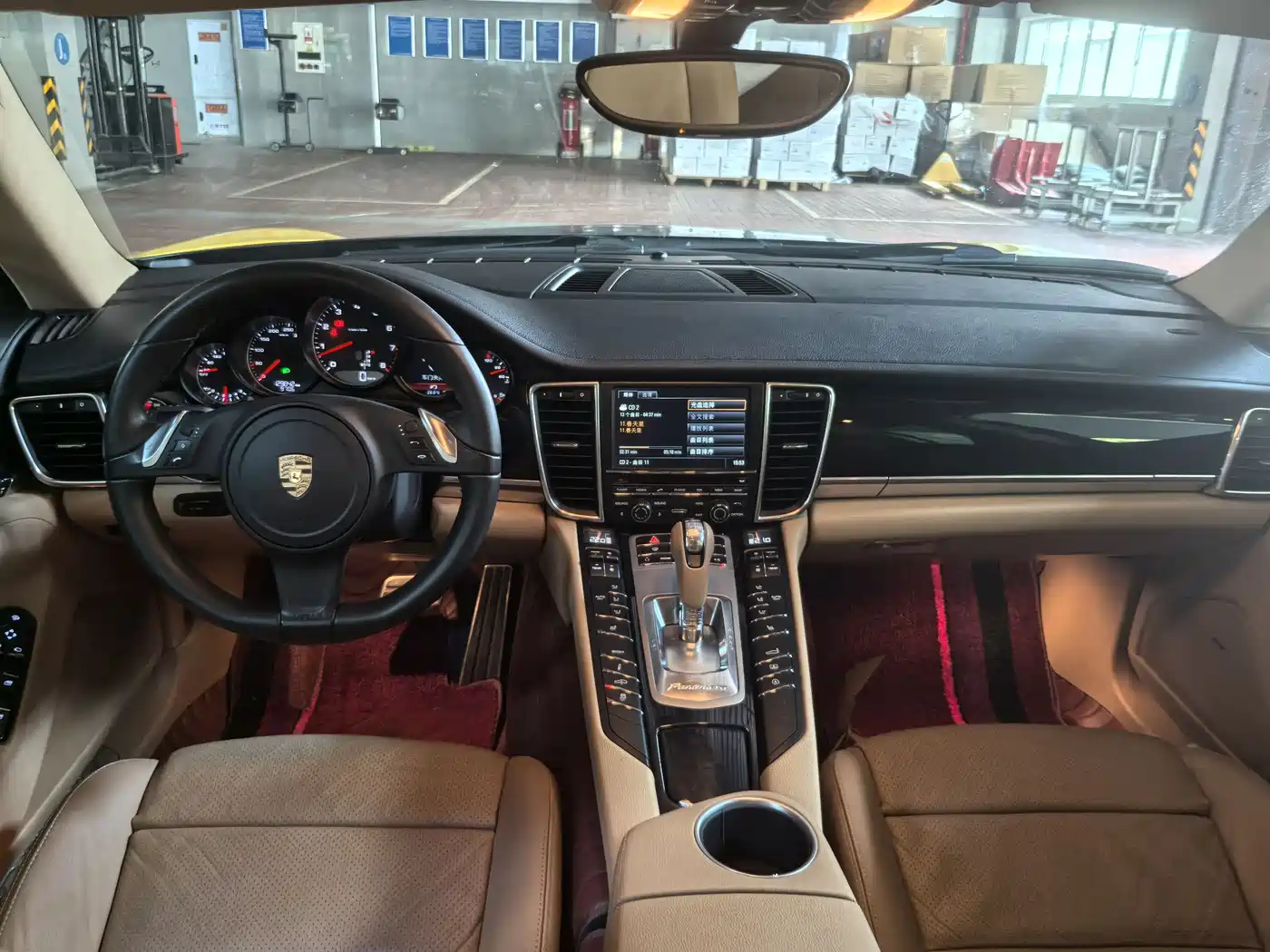 Porsche Panamera 2013 Panamera 4 Platinum Edition 3.6L фото 9