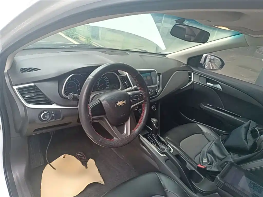 Chevrolet Cavalier 2016 1.5L Automatic Delight Edition фото 10