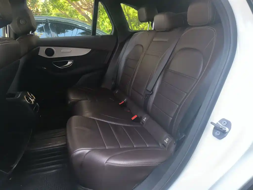Mercedes-Benz GLC 2020 GLC 260 L 4MATIC Dynamic фото 15