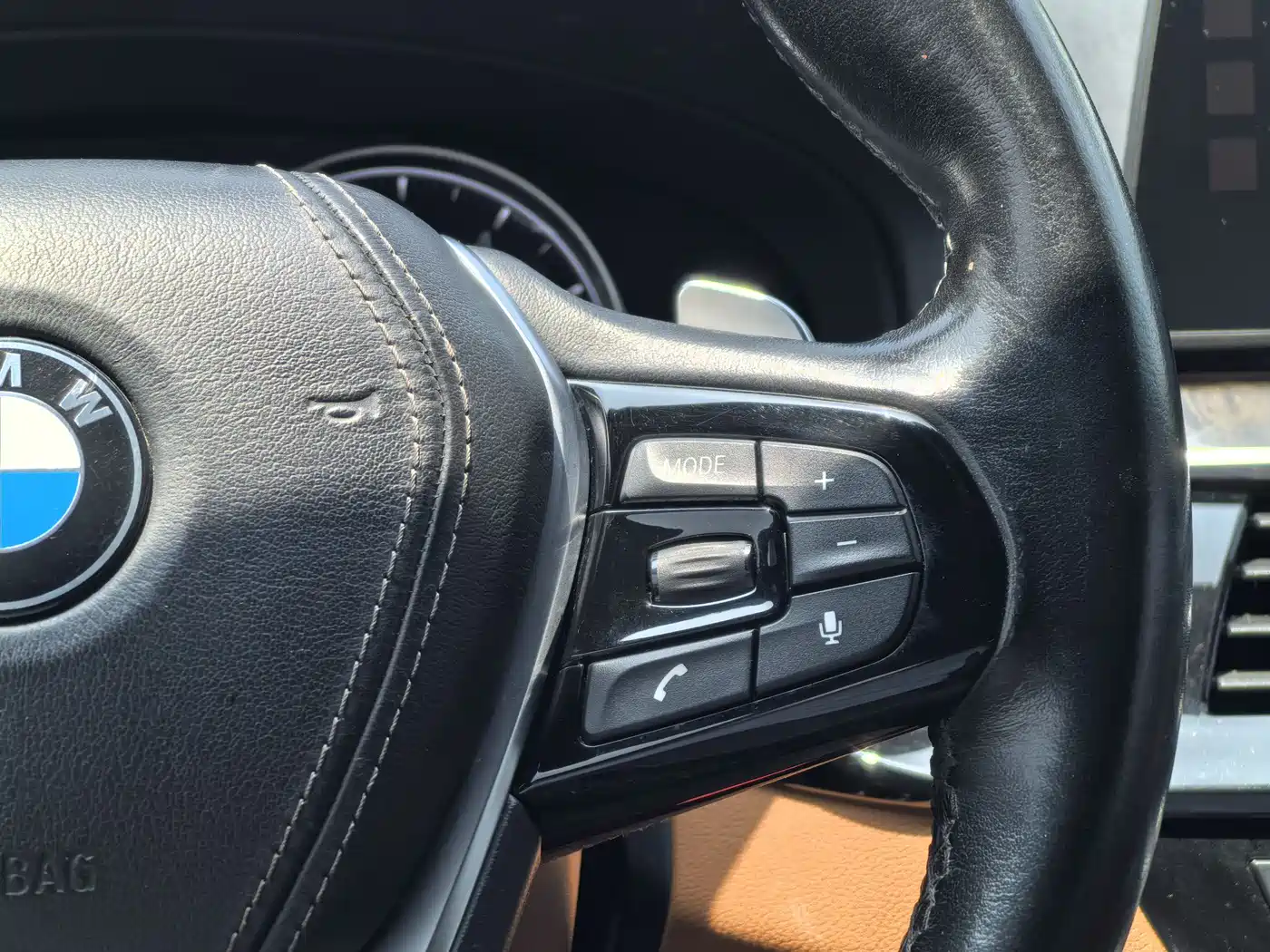 BMW 5 Series 2018 530Li Leading M Sport Package фото 22