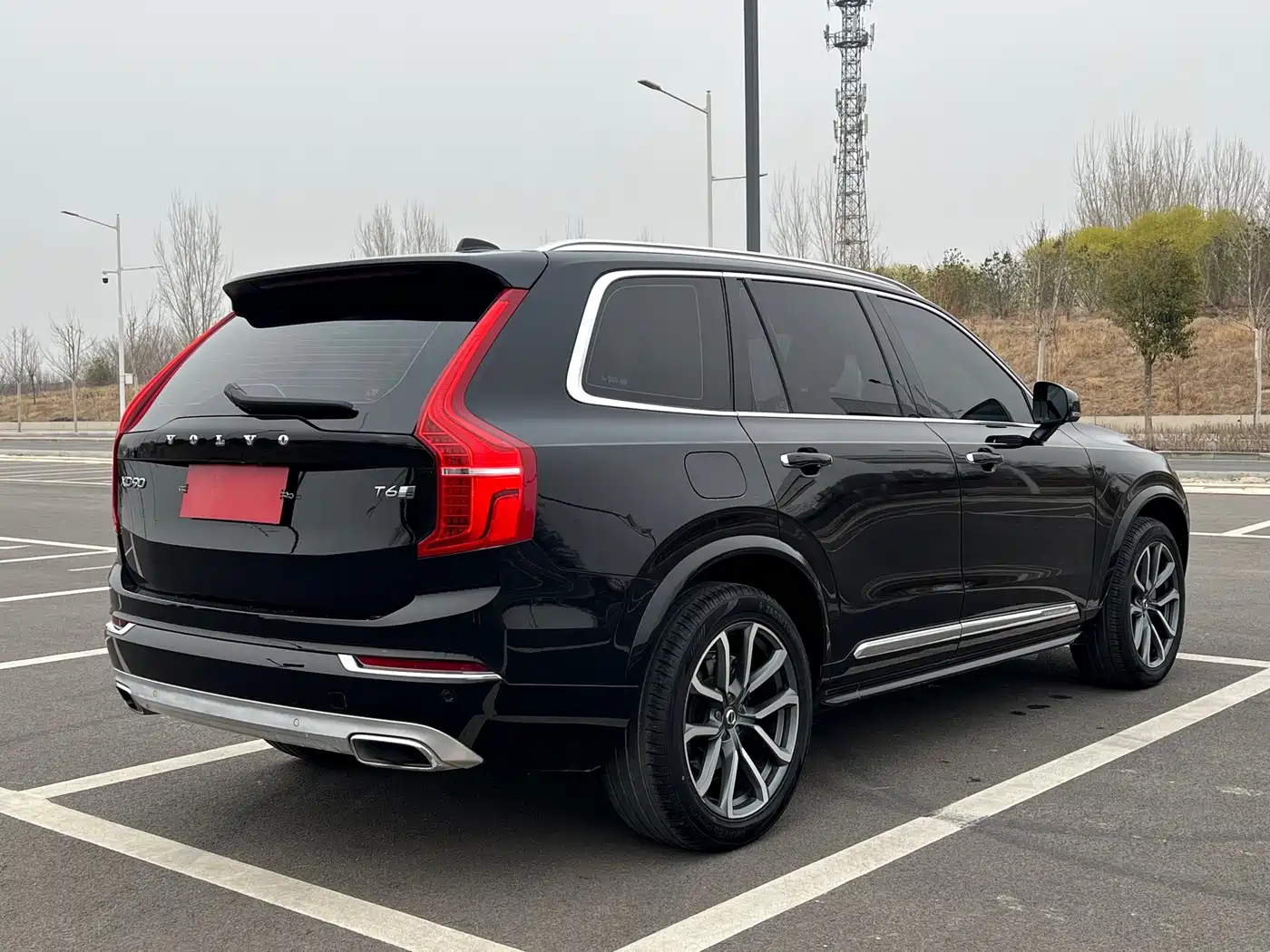 VOLVO XC90
