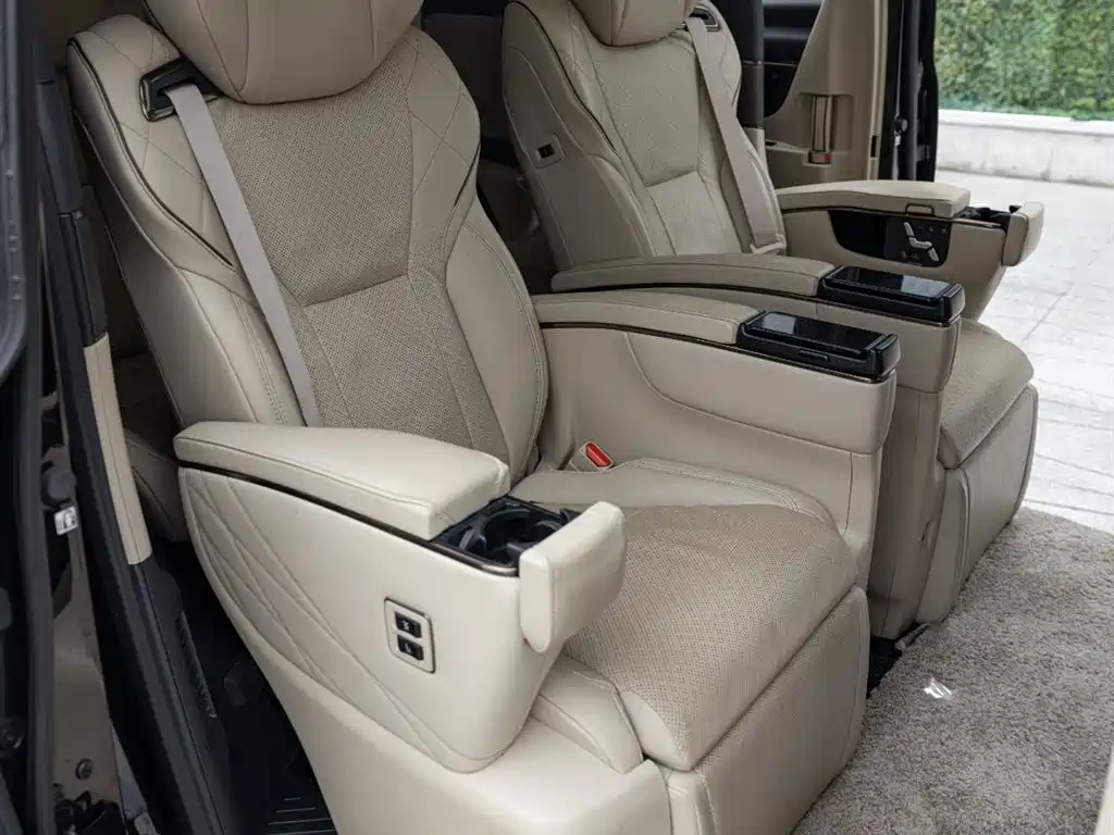 Toyota Alphard 2024 Hybrid 2.5L Prestige Edition фото 18