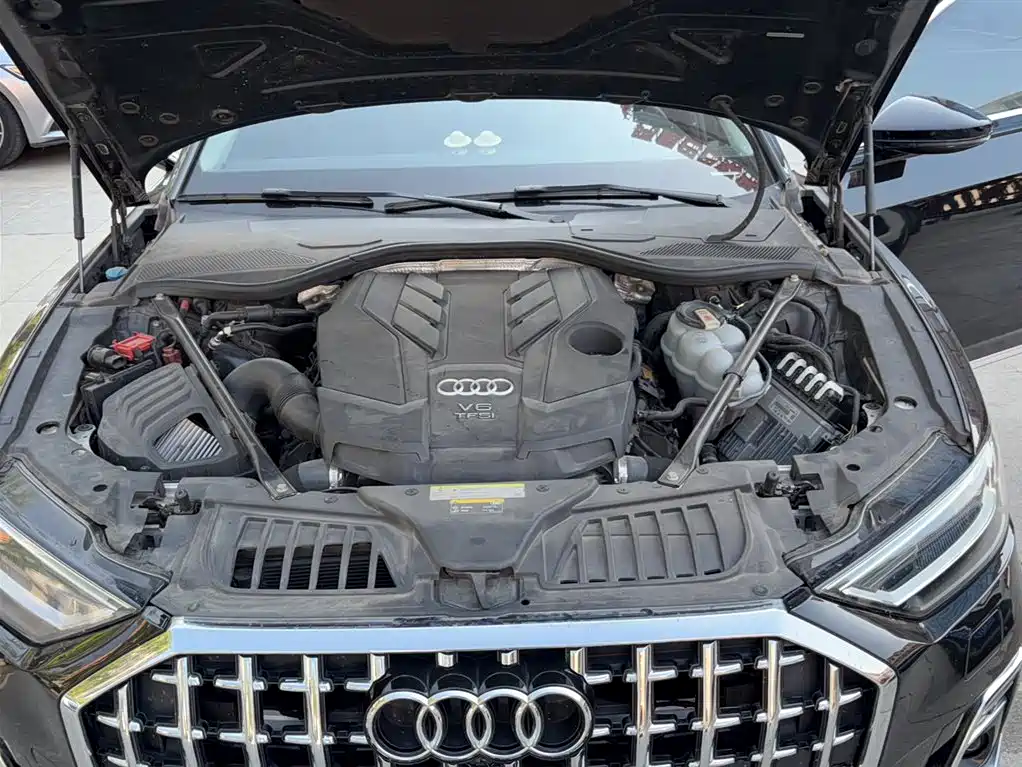 Audi A8 2021 A8L 50 TFSI quattro Comfort фото 17