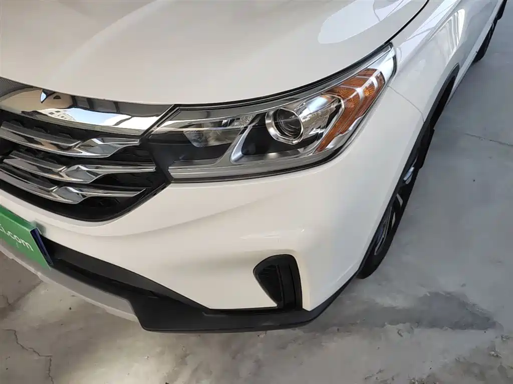 GAC Trumpchi Trumpchi GS4 2018 200T G-DCT 2WD Comfort Edition фото 24
