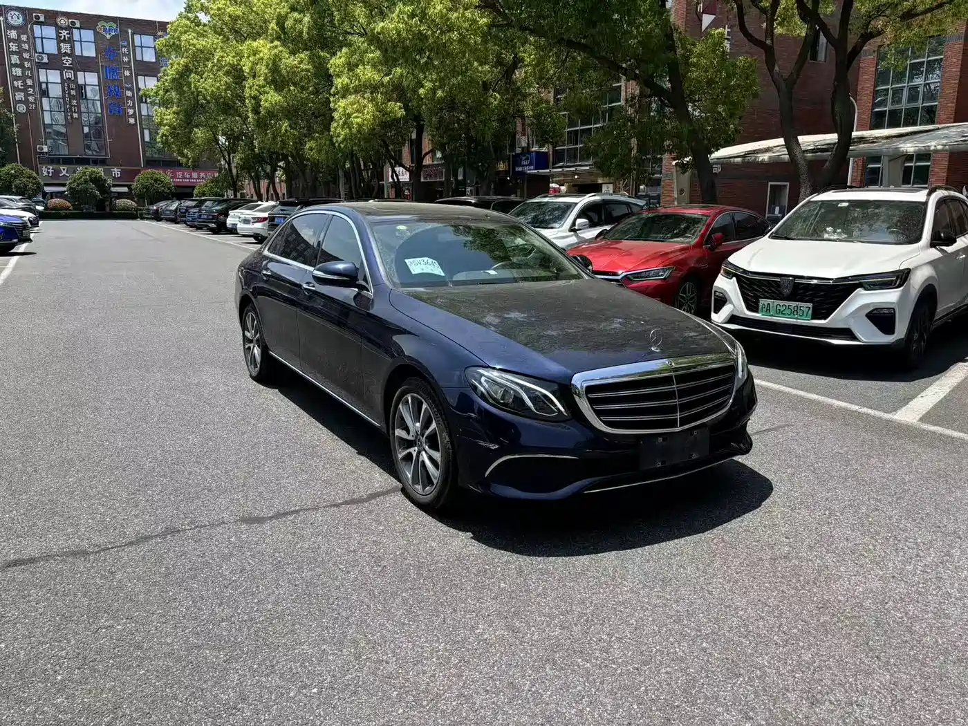 Mercedes-Benz E-Class 2018 E 200 L фото 3