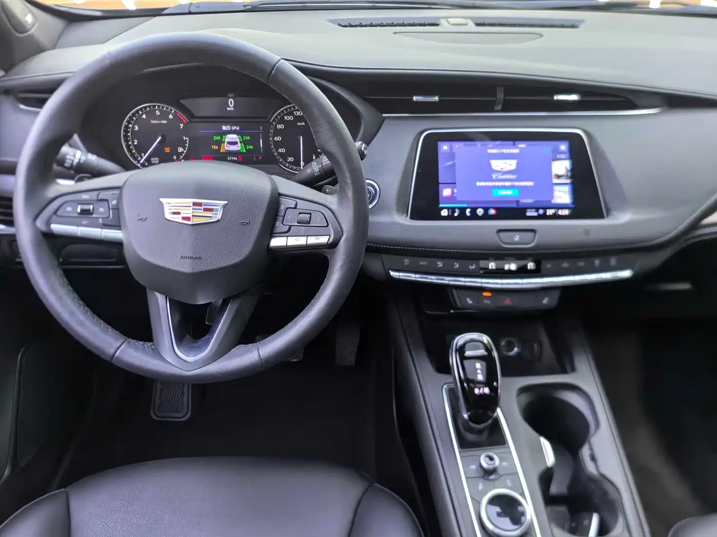 Cadillac XT4 2021 28T FWD Luxury Edition фото 5