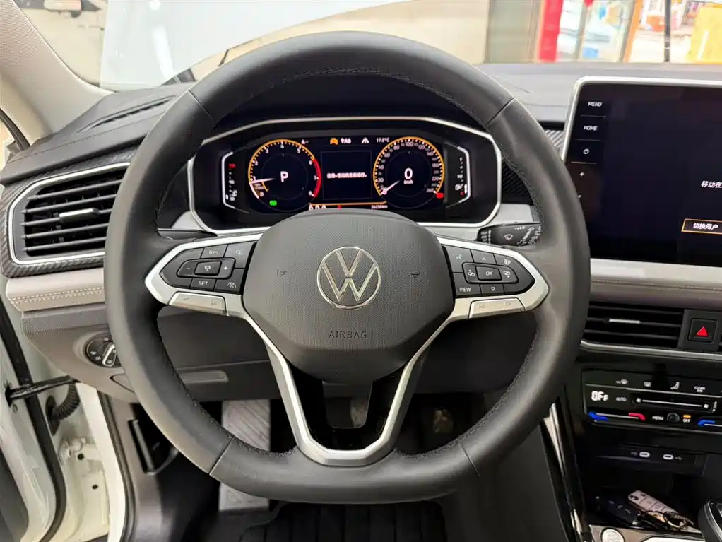 Volkswagen Tayron 2023 280TSI 2WD Luxury Plus Advanced Edition фото 9