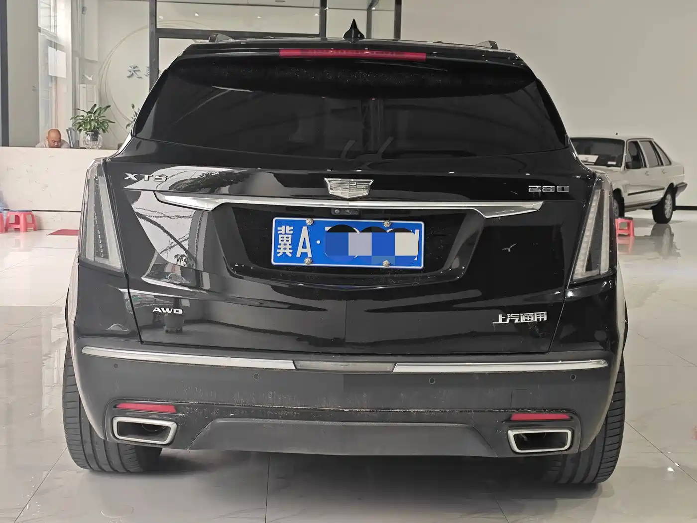 Фото 9 - Cadillac XT5