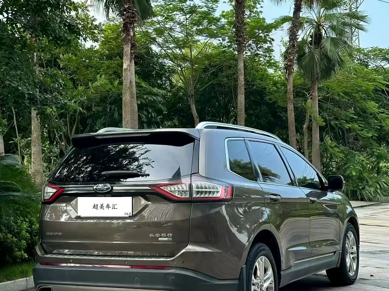 Фото 5 - Ford Edge