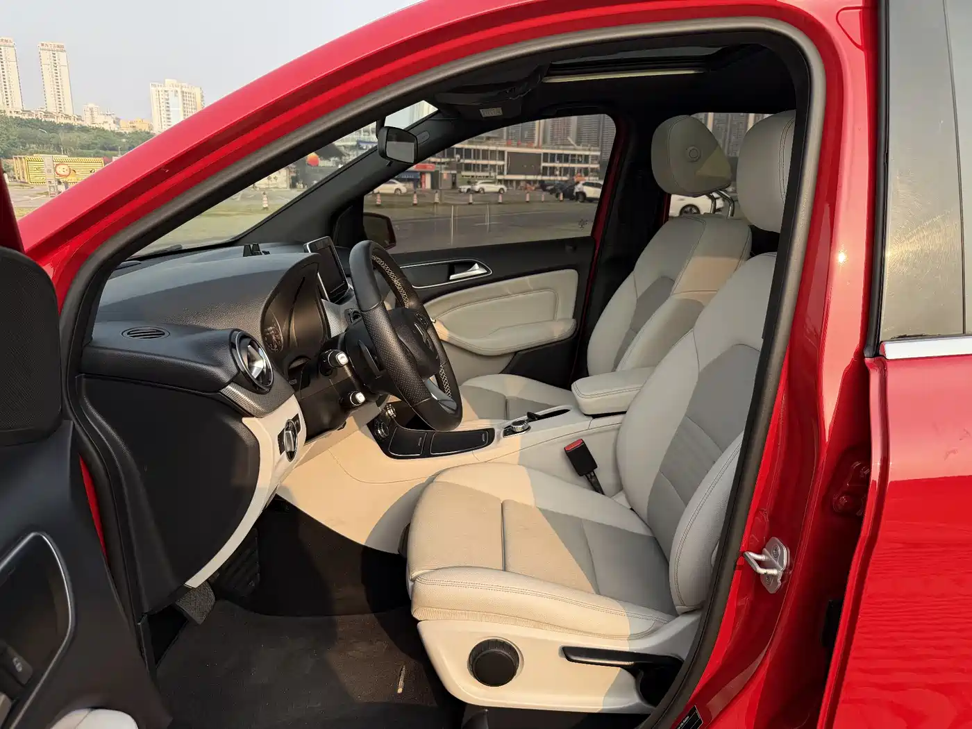 Mercedes-Benz B-Class 2015 B 200 Dynamic фото 12