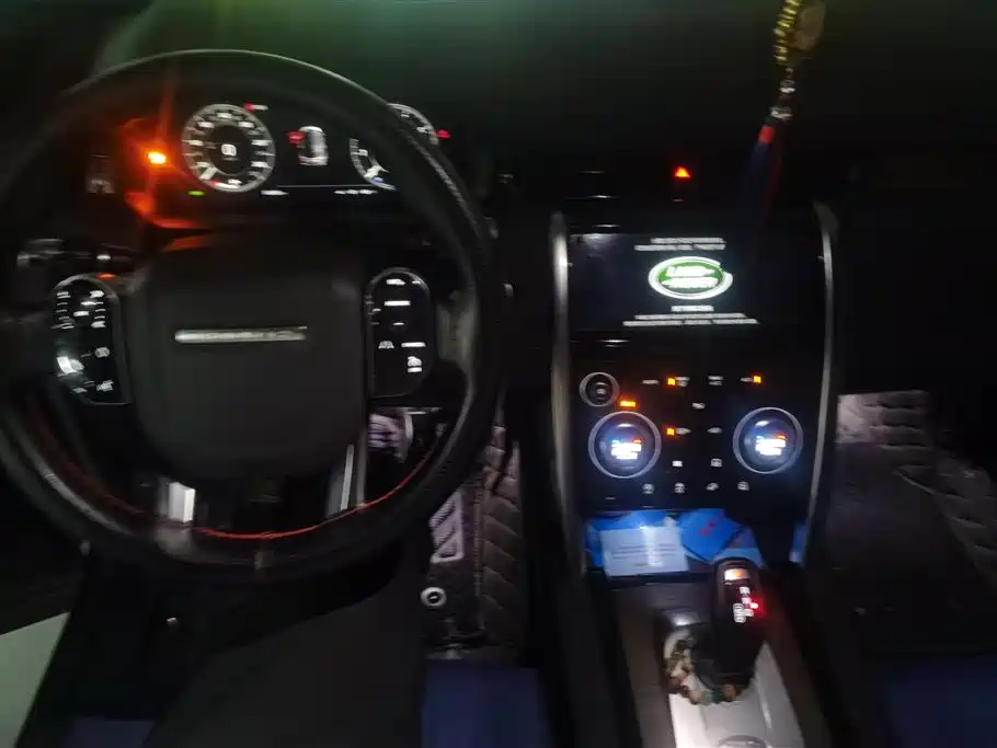 Land Rover Discovery Sport 2021 249PS R-Dynamic S Performance Edition фото 12
