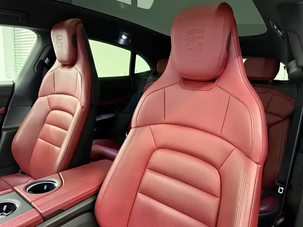 Porsche Taycan 2024 Taycan 4S Cross Turismo фото 11