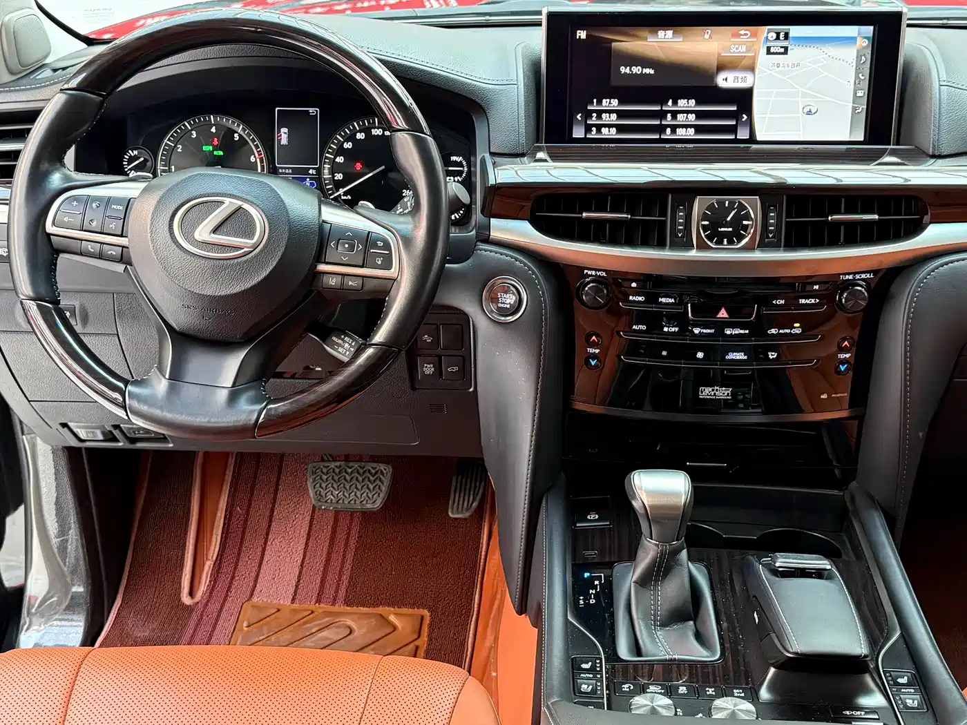 Lexus LX 2017 570 Prestige Luxury фото 5