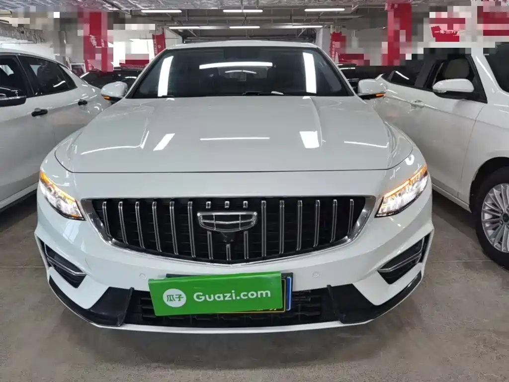 Фото 3 - Geely Preface