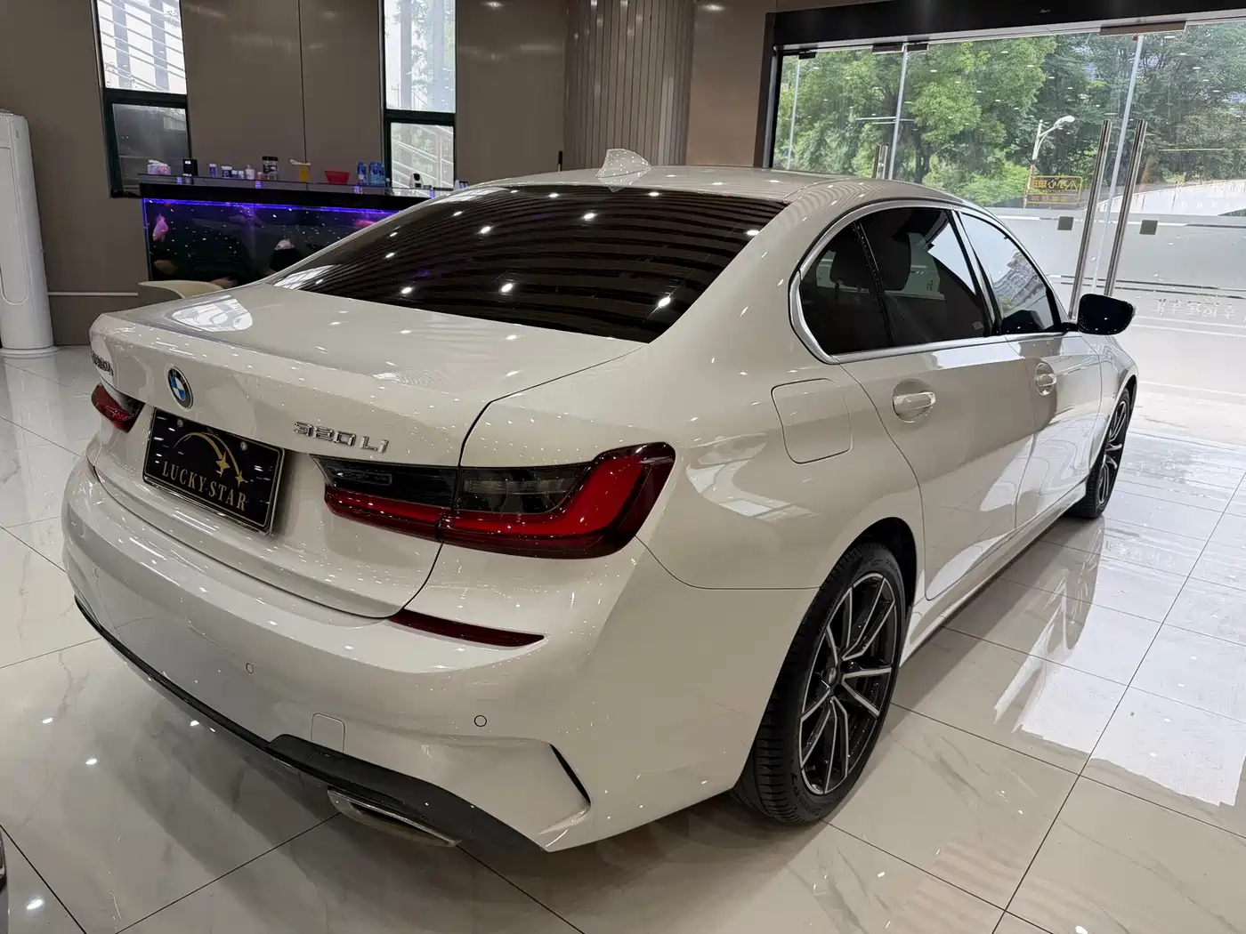 BMW 3 Series 2022 320Li M Sport Package фото 7