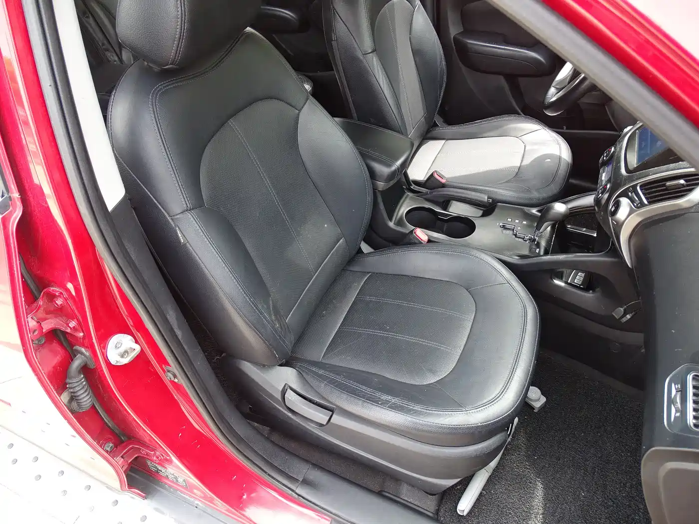 Hyundai Beijing Hyundai ix35 2010 2.0L Automatic 2WD Elite GLS фото 36