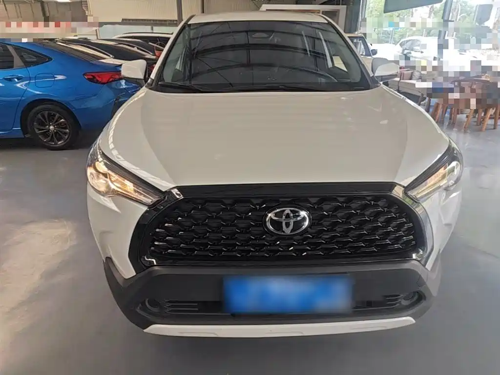 Toyota Corolla Cross 2023 2.0L Pioneer Edition фото 3