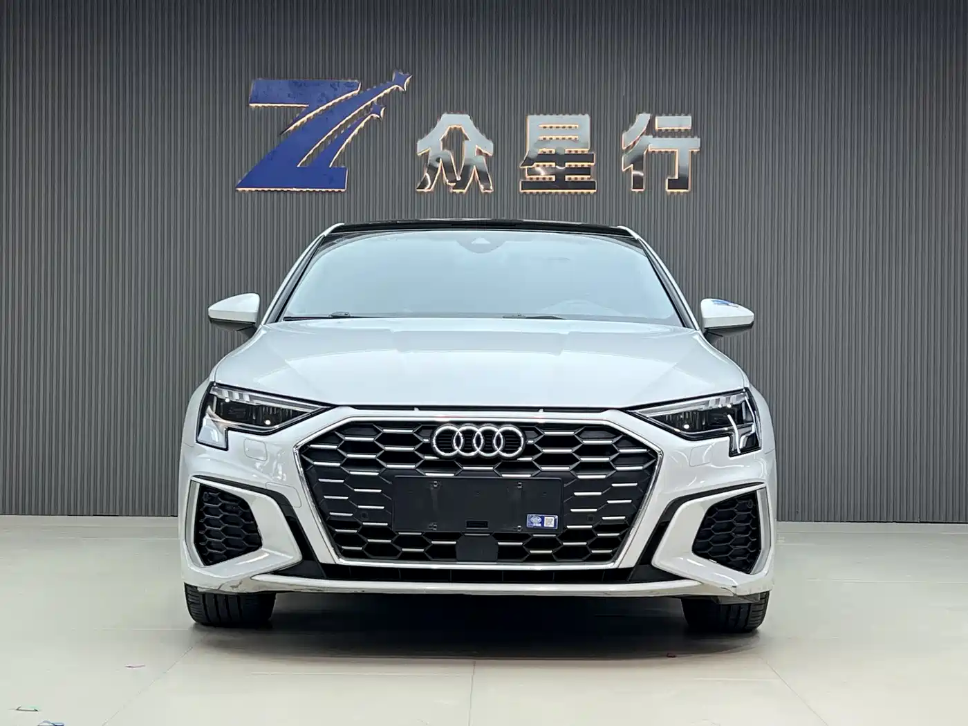 Audi A3 2024 Model A3L Limousine 35 TFSI Fashion Sport фото 3