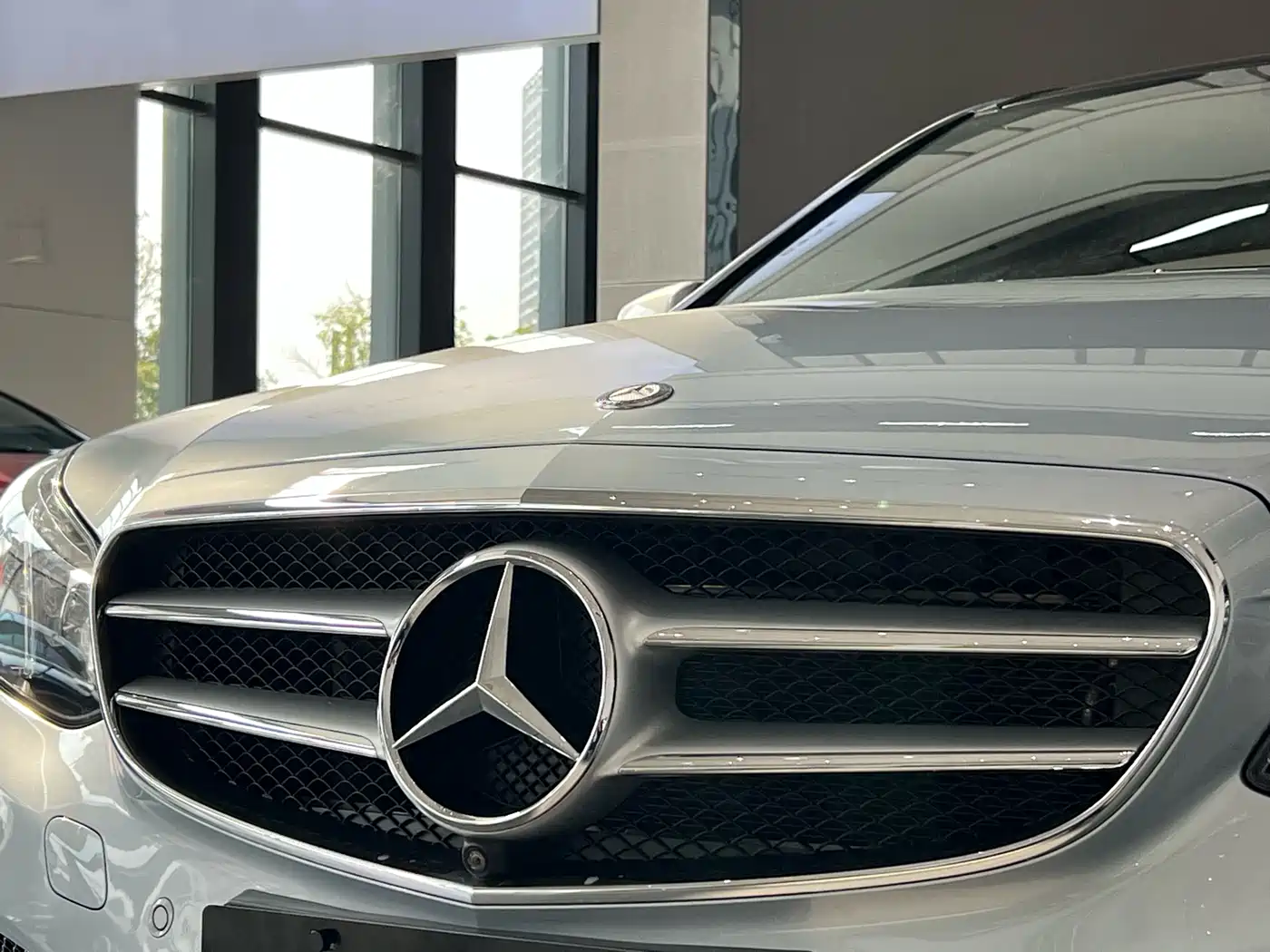 Mercedes-Benz E-Class 2015 E 260 L Sport Luxury фото 6