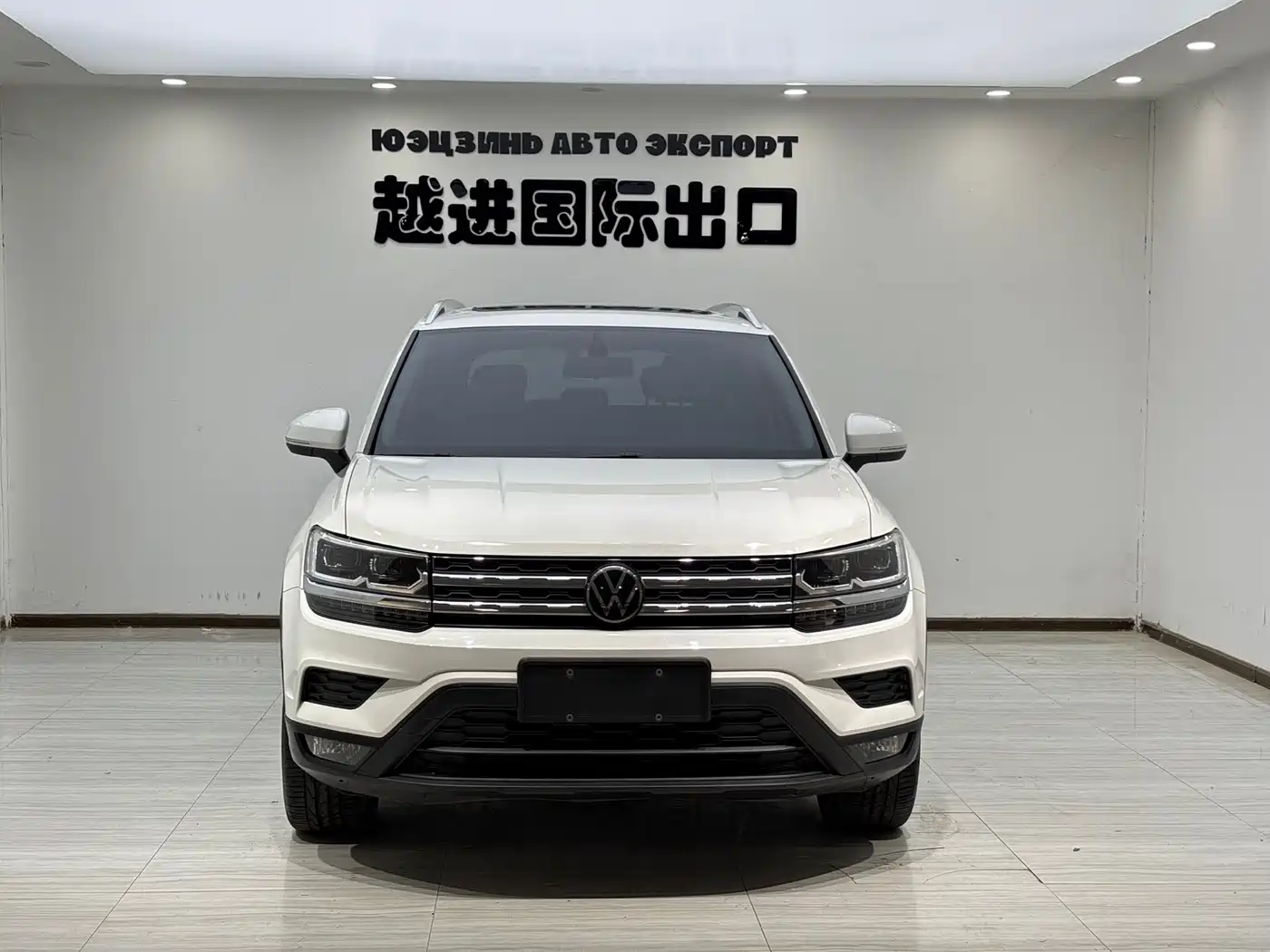 Volkswagen Tharu 2022 280TSI FWD Luxury Edition фото 2