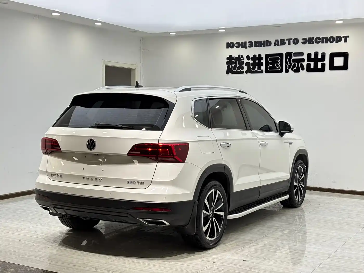 Volkswagen Tharu 2022 280TSI FWD Luxury Edition фото 11