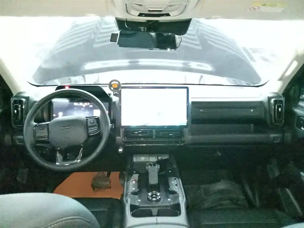 Haval Meng Long NEV 2023 Hi4 102 Explorer Edition фото 10
