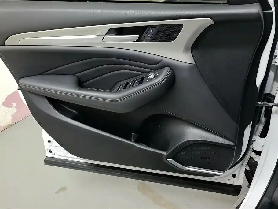 Haval F7 2020 1.5T 2WD i-Type фото 6