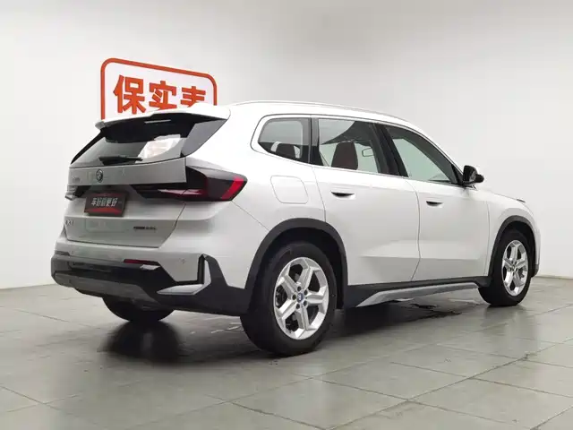 BMW iX1 2023 eDrive25L X Design Package — фото 2