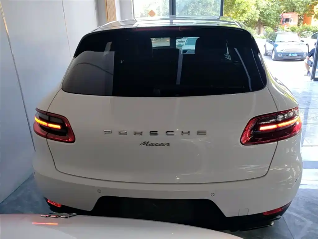 Porsche Macan 2014 Macan 2.0T фото 6