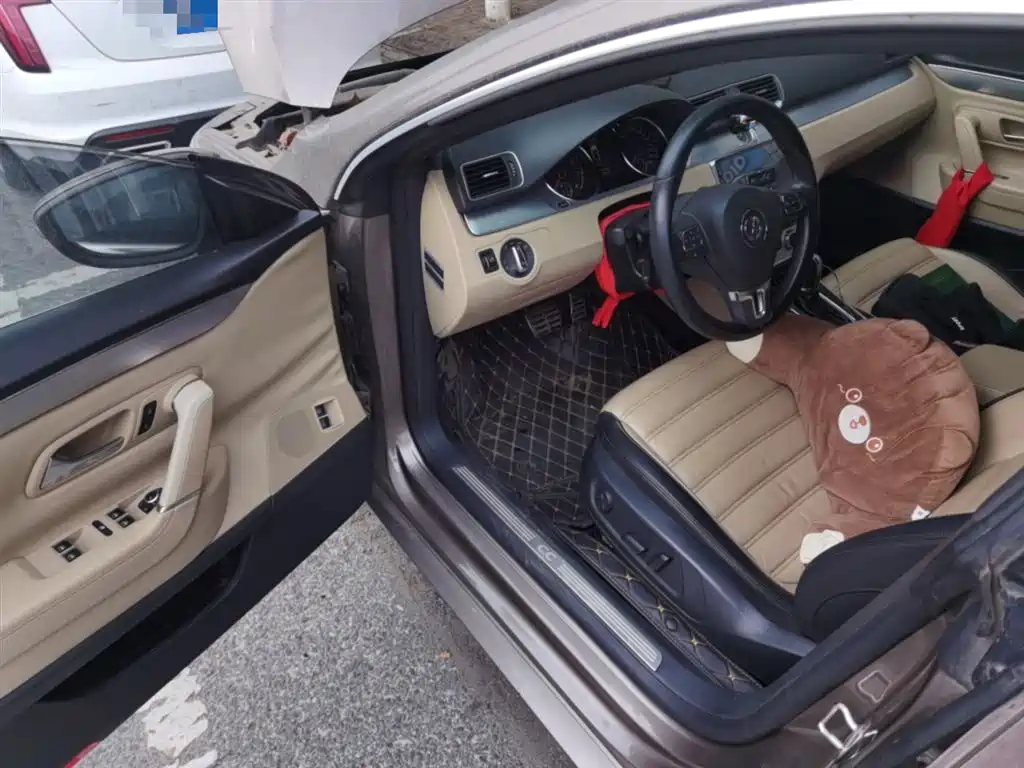 Volkswagen FAW-Volkswagen CC 2013 1.8TSI Premium фото 14