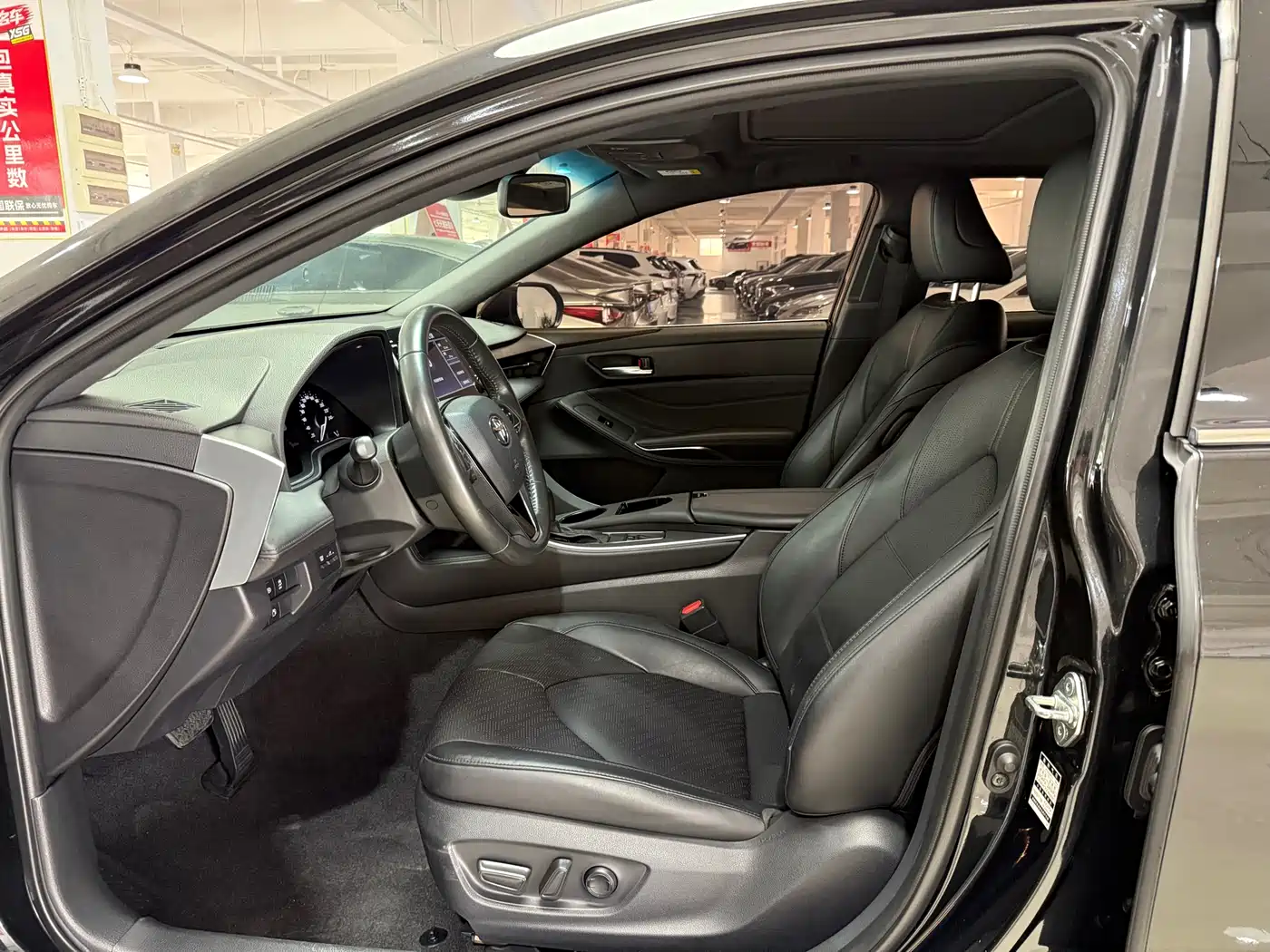 Toyota Avalon 2019 2.0L Luxury Edition (China VI) фото 10