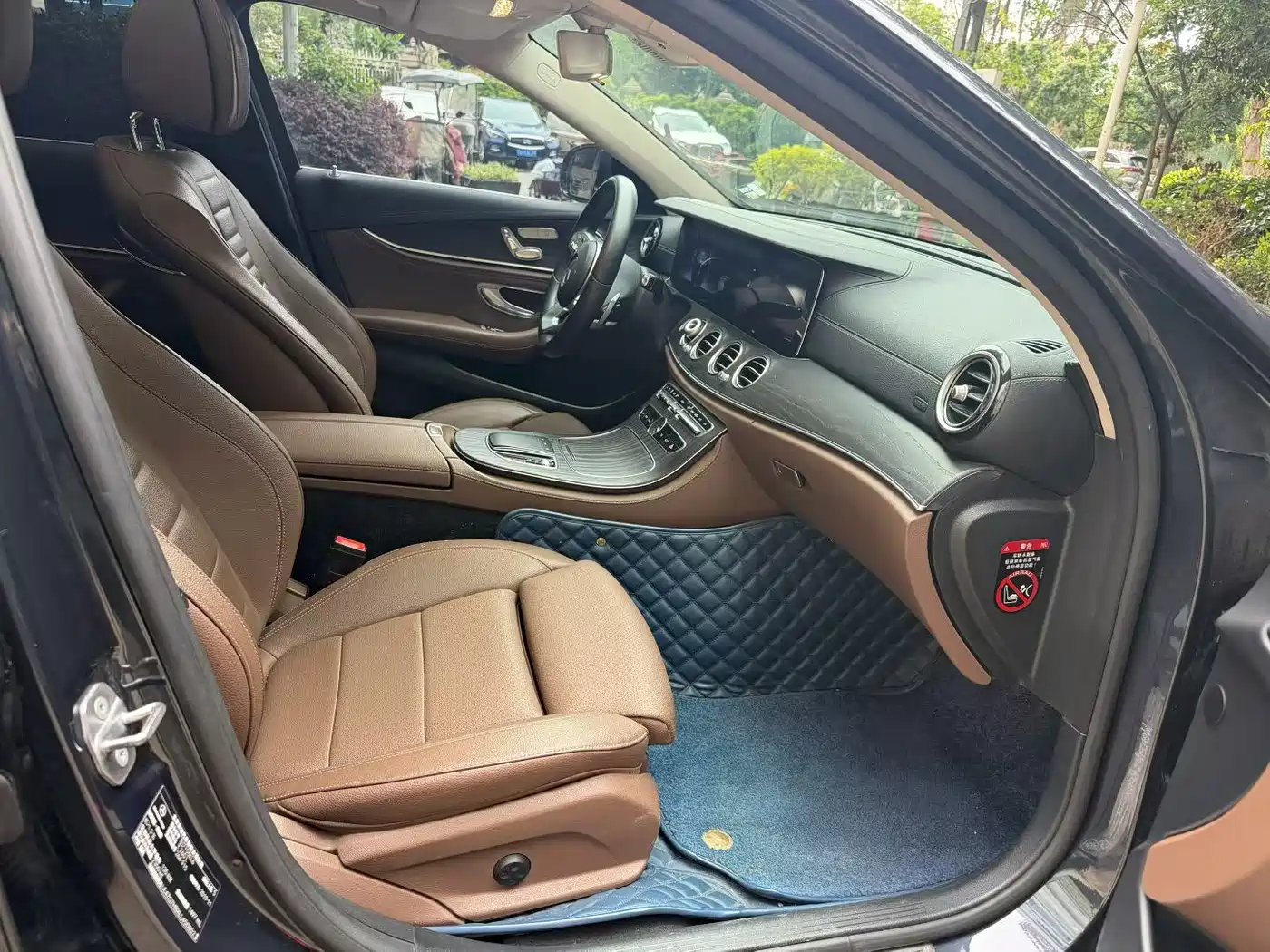 Mercedes-Benz E-Class 2020 Model E 260 L Sport фото 7