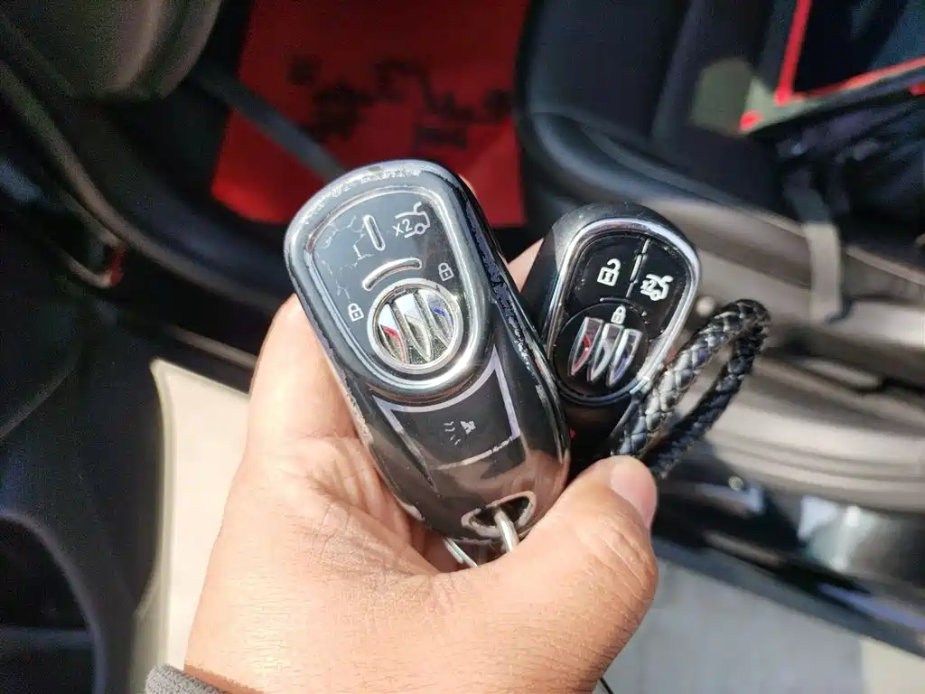 Buick Regal 2024 25T Ultra Comfort Edition фото 9