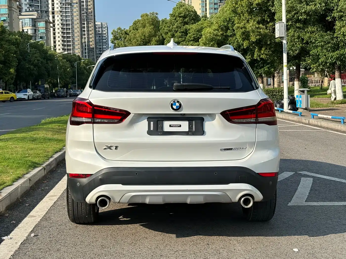 BMW X1 2020 sDrive20Li Premium Edition фото 6