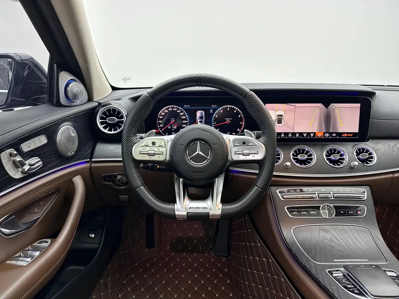 Mercedes-Benz E-Class 2016 E 300 L Sport Fashion Type фото 9