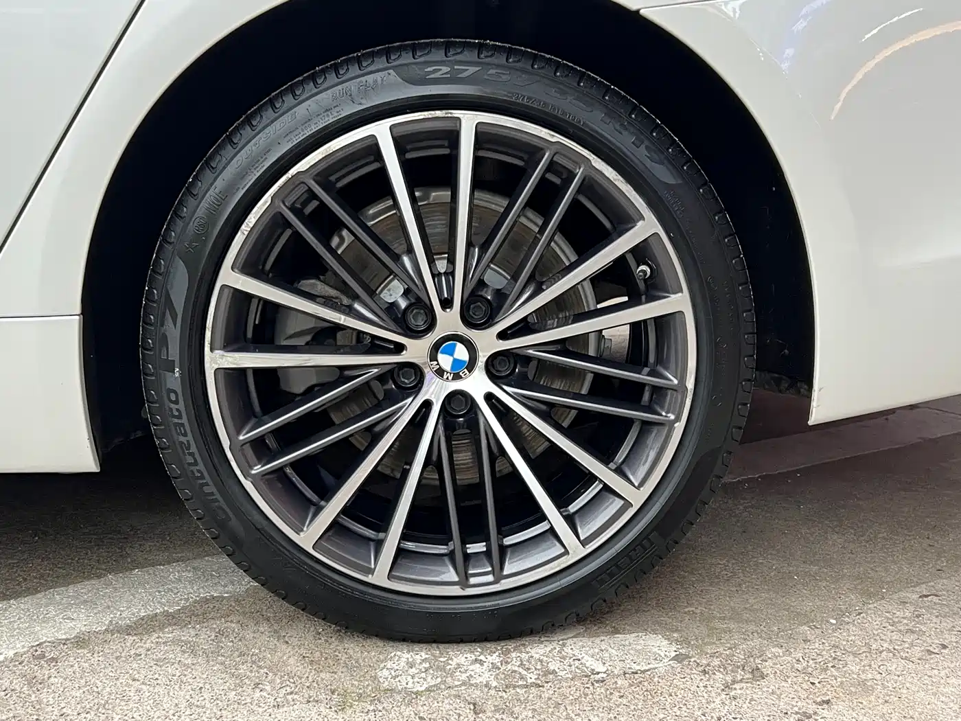 BMW 5 Series 2020 530Li Leading M Sport Package фото 32