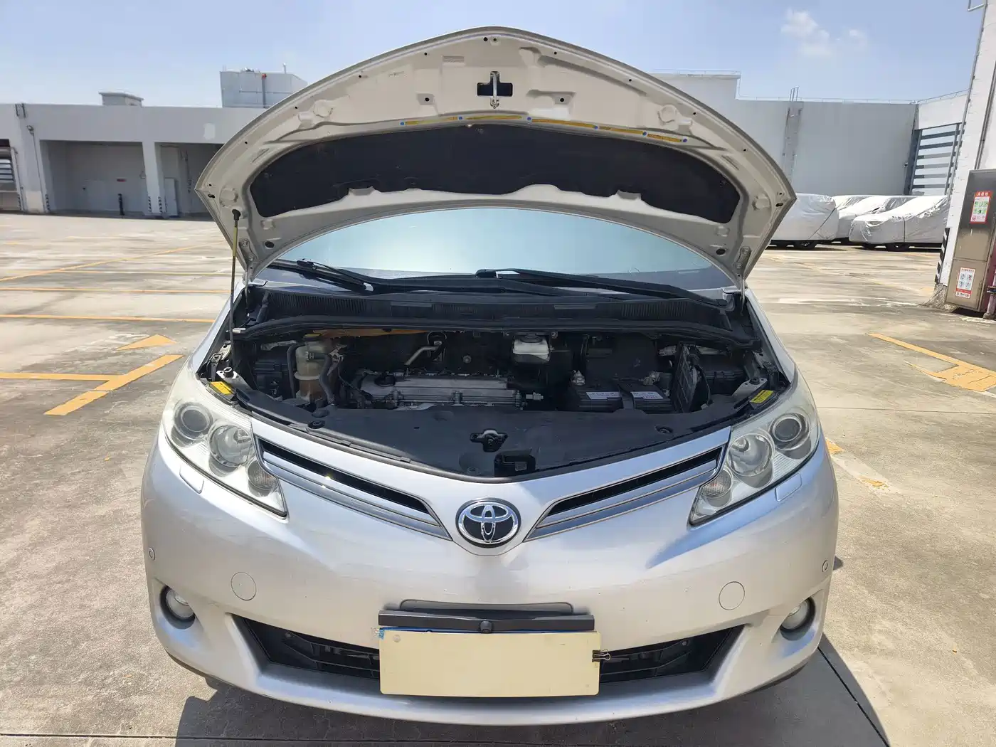 Toyota Previa 2010 2006 Model 2.4L 7-Seater Luxury Edition