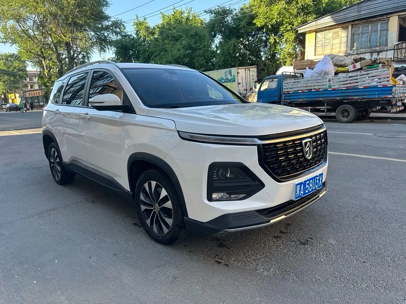Baojun 530 2020 2021 Global Anniversary Edition 1.5T CVT Luxury 6-seater