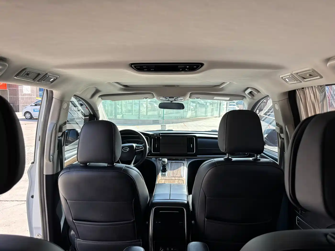 GAC Trumpchi Trumpchi M8 2021 Leading Show Series 390T Premium Edition фото 6