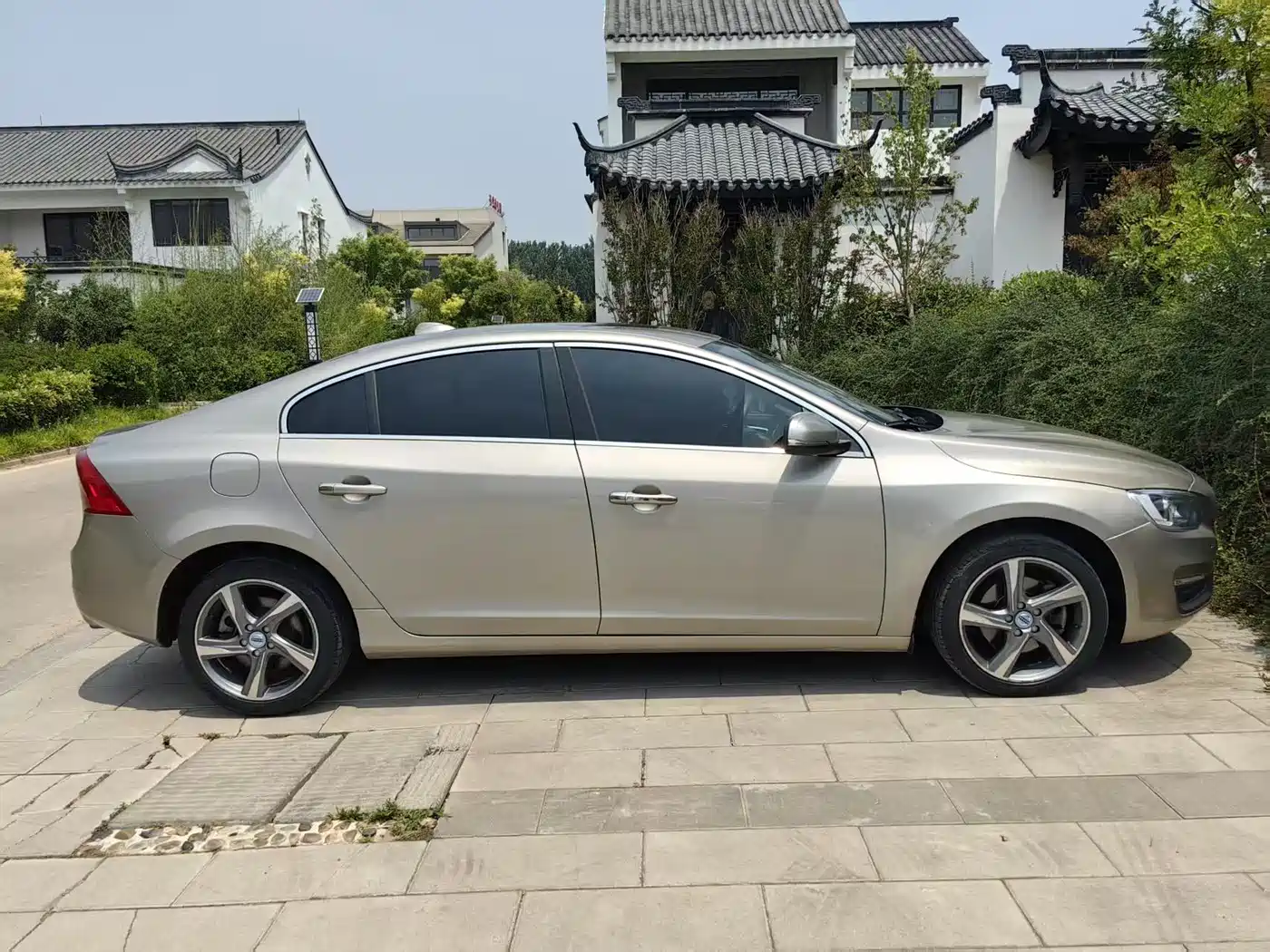 Фото 5 - Volvo S60