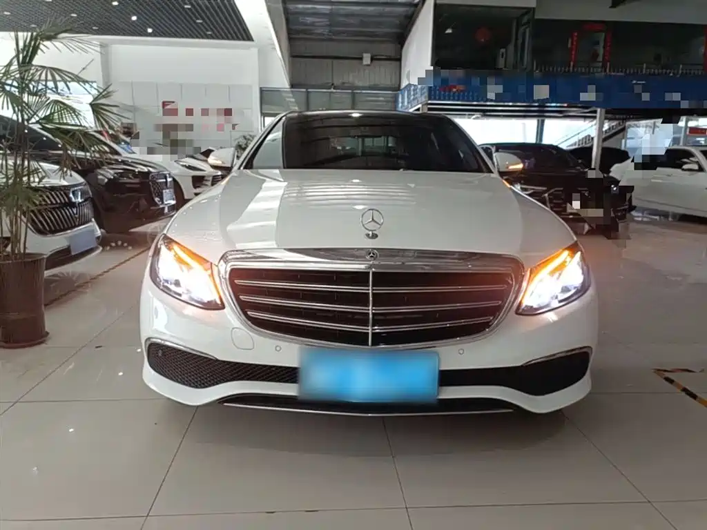 Mercedes-Benz E-Class 2020 E 260 L фото 3