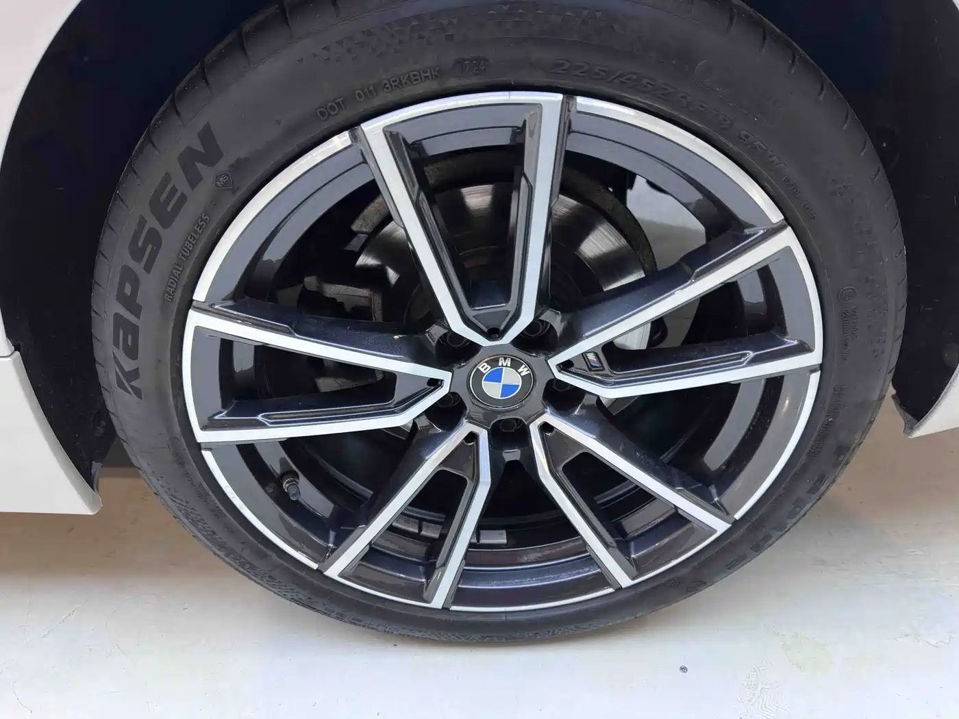 BMW 3 Series 2023 320Li M Sport Package фото 23